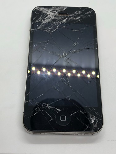 Iphone rotto per parti di - rotto,